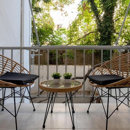 Charming Two Bedrooms Apartment Walk To Acropolis Афины Экстерьер фото