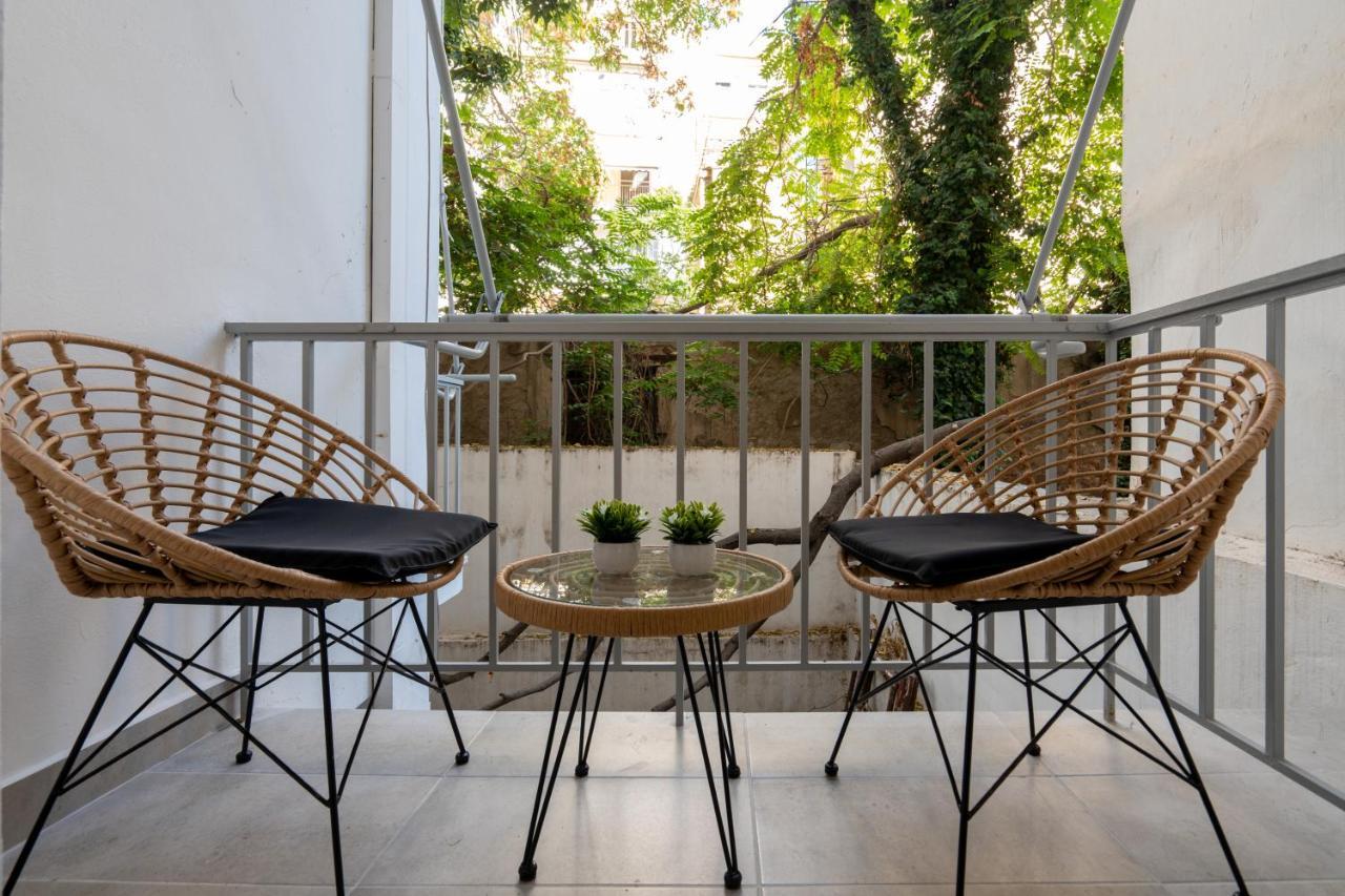 Charming Two Bedrooms Apartment Walk To Acropolis Афины Экстерьер фото