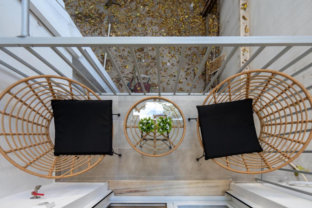 Charming Two Bedrooms Apartment Walk To Acropolis Афины Экстерьер фото