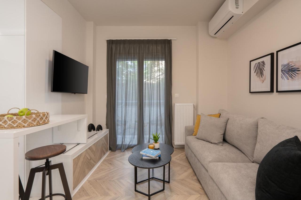 Charming Two Bedrooms Apartment Walk To Acropolis Афины Экстерьер фото