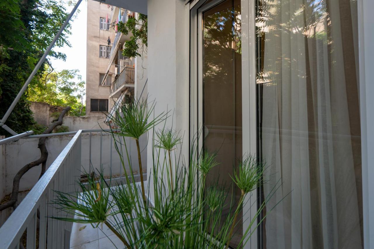 Charming Two Bedrooms Apartment Walk To Acropolis Афины Экстерьер фото