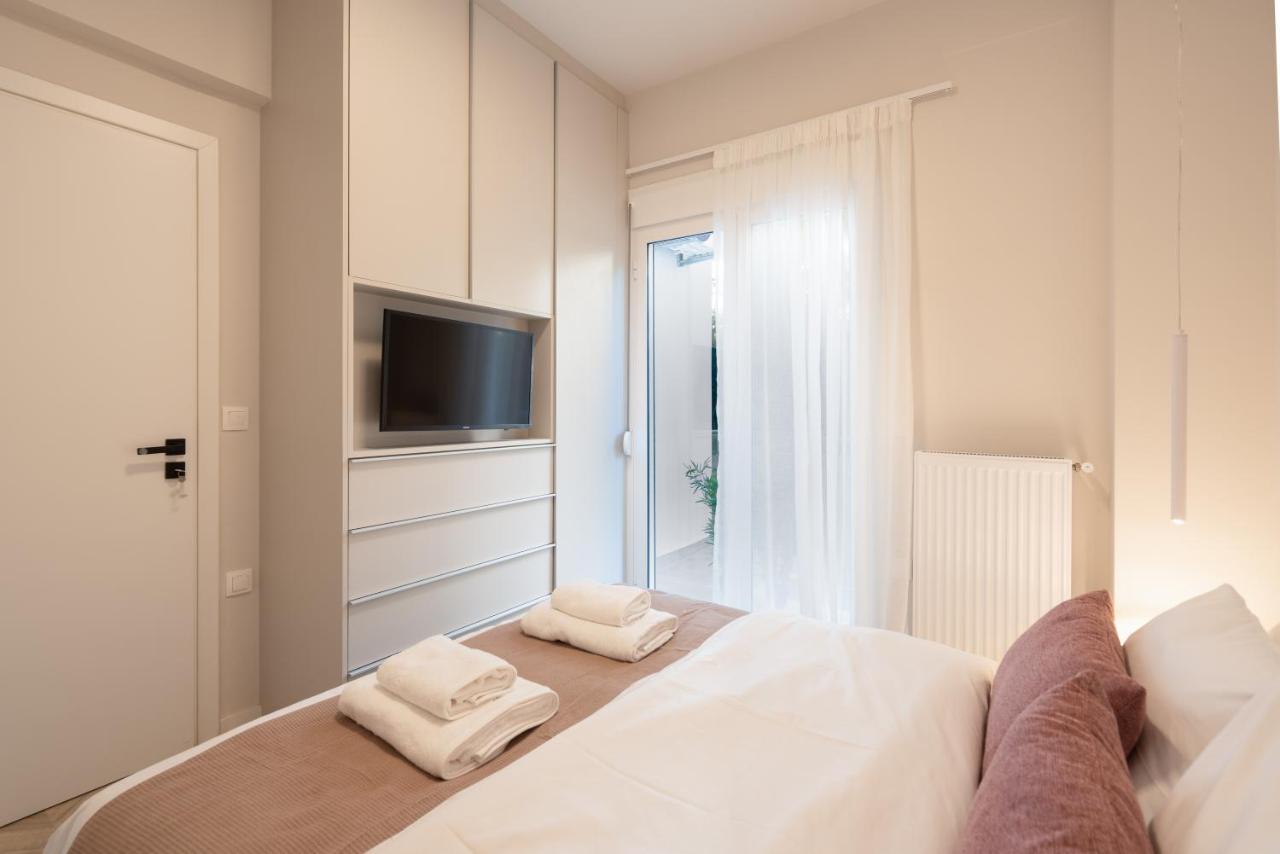 Charming Two Bedrooms Apartment Walk To Acropolis Афины Экстерьер фото